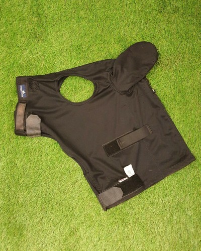 Snuggy hoods turnout head - head, with