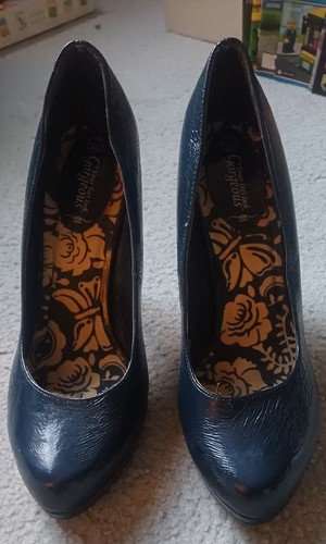 Ladies patent look navy - patent,