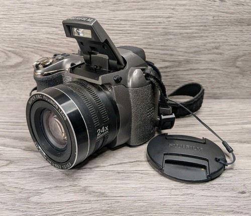 Fujifilm finepix s4230 14mp - s4230,