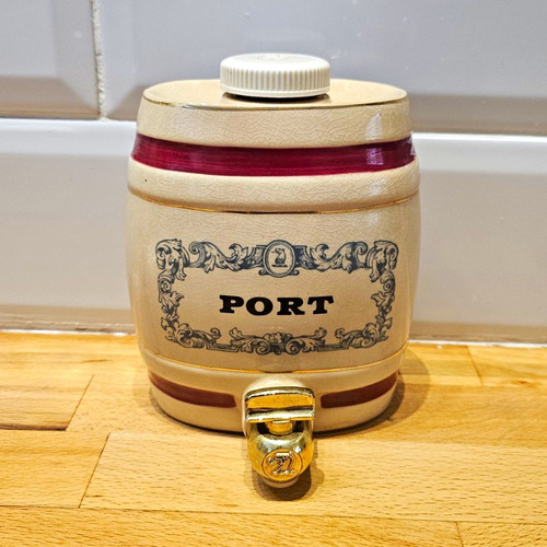 Vintage 1960s wade ceramic - 1960s,