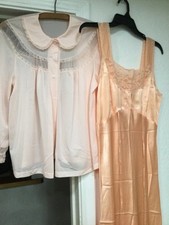 Vtg Nightgown Peach Dupont