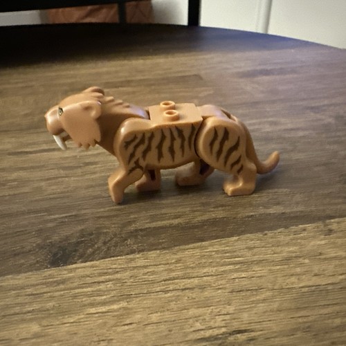 Lego sabre tooth tiger - sabre,
