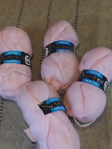 Sirdar baby pink mohair - sirdar., 50%
