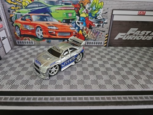 Hot wheels 2005 subaru - hot,