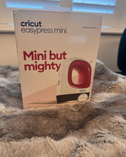 BRAND NEW Cricut Easy Press Mini Heat Press Craft Iron