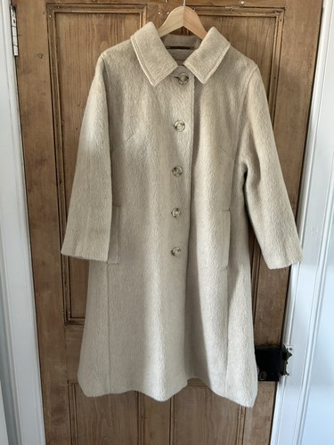 Vintage english llama lama - english,