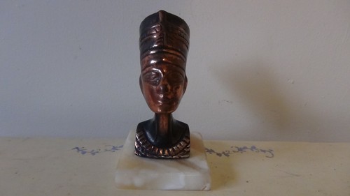 Queen nefertiti egyptian bust - nefertiti,