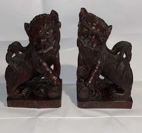 Chinese wooden foo dogs pair - wooden,