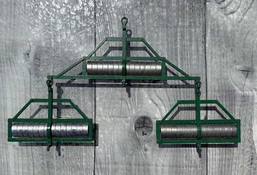 Britains farm gang roller - roller,