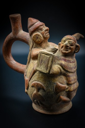 Moche fighting stirrup - , vessel