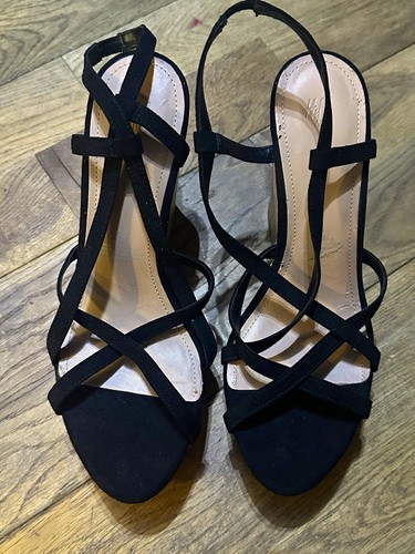 Women black strappy - women’s,