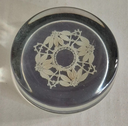 Vintage glass lace - lace, paperweight