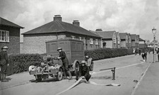 Auxiliary fire service unit in