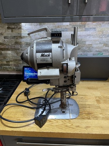 Mack cloth cutting machine - mack,