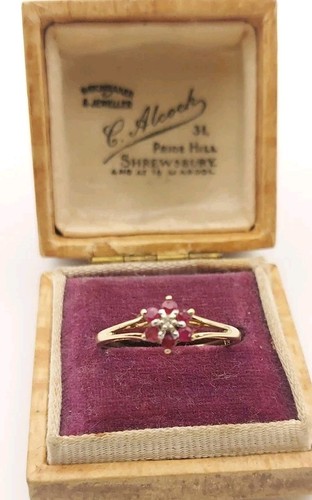 Vintage 9ct gold diamond - 9ct,