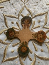 Vintage Wooden Sewing Thread Winder/Girls Heads with Bonnets