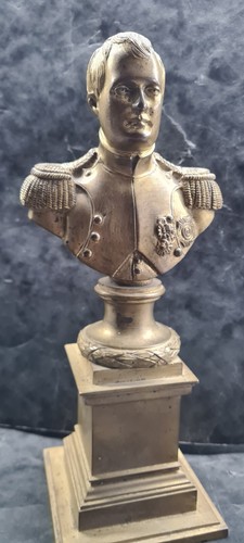 Bronze statue bust - bust, of