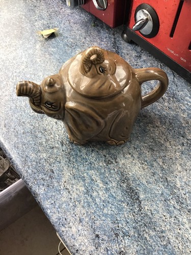 Elephant green novelty - elephant,