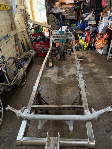 Hot rod chassis - chassis, steve