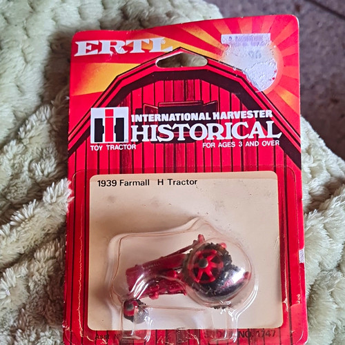 Ertl int harvester - ertl, int'l
