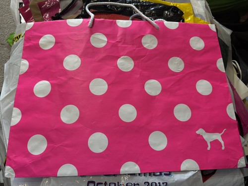 Victoria secret pink spotty - pink,