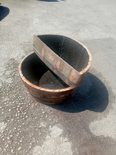 Large oak two tiered - tiered, barrel
