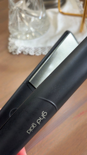 Ghd gold hair straightener - ghd,