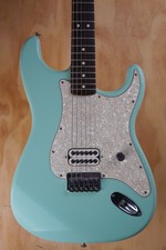 Fender Tom DeLonge Signature