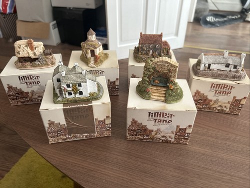 Lilliput lane cottages - lane,