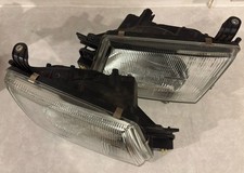 SUBARU FORESTER SF 97-98 PRE FACELIFT PAIR OF HEADLIGHTS (GLASS LENS) USED