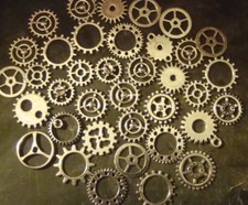 50 SMALL/MEDIUM COGS AND GEARS