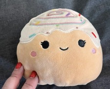 Kelen The Rainbow Frappe And