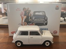 Kyosho 1:18 Morris Mini Minors Mini 50th Anniversary Die Cast Model Car MIB
