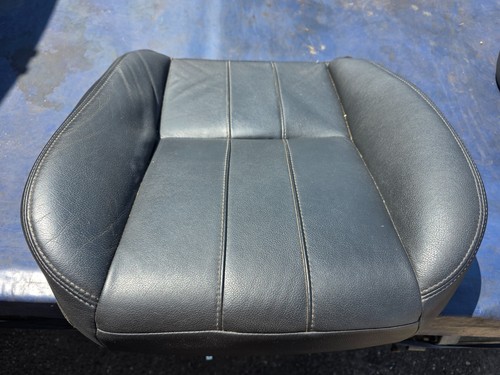 Freelander seat base driver - base,