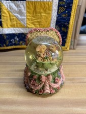 Glama Easter Snow Globe Music