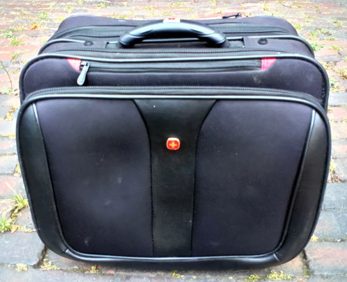 Wenger swiss gear wheeled - gear,