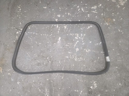 Mk2 fiesta back - window, seal
