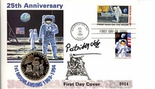Patrick Moore collectable SIGNED coin/stamp cover Apollo 11