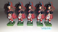 Britains 7240 1980 Scots Guards Black Watch Pipers Ceremonial 1:32 B213