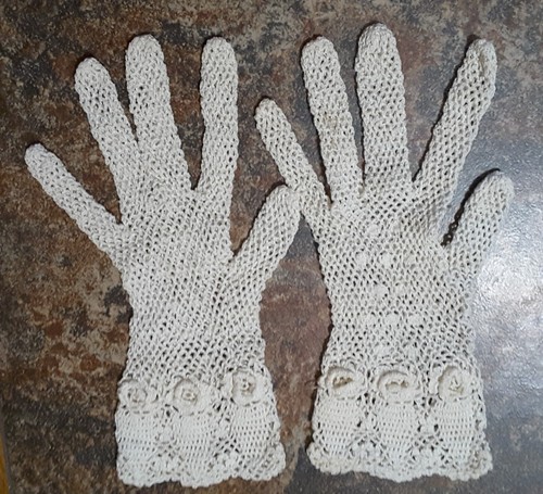 Antique victorian glove tatted - victorian,