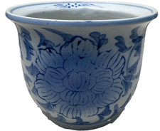 CHINESE porcelain Planter Flower Pot  Blue White Lipped rim 14 cm wide 11cm high