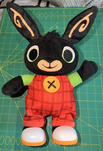 Bing bunny interactive - bing, walking