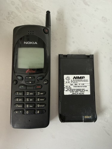 Vintage nokia 2110 5110 - 2110?,