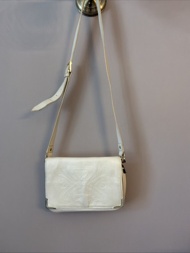 Biba cream logo leather - logo,