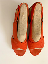 Clarks Coral/Orange Suede