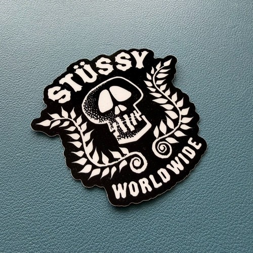 Small stussy worldwide - small,