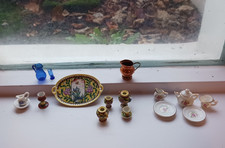 Dolls House Items China, Glass
