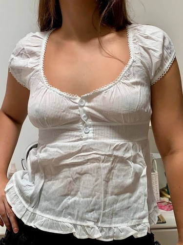 White cotton puff - puff, sleeve
