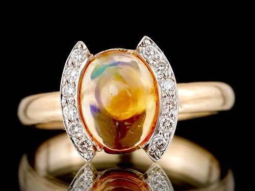 Beautiful 9ct yellow gold - yellow,