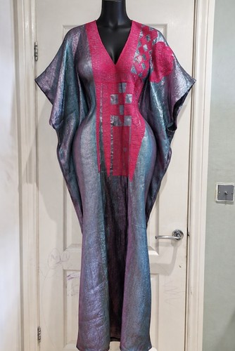 Iridiscent silver and pink - silver,